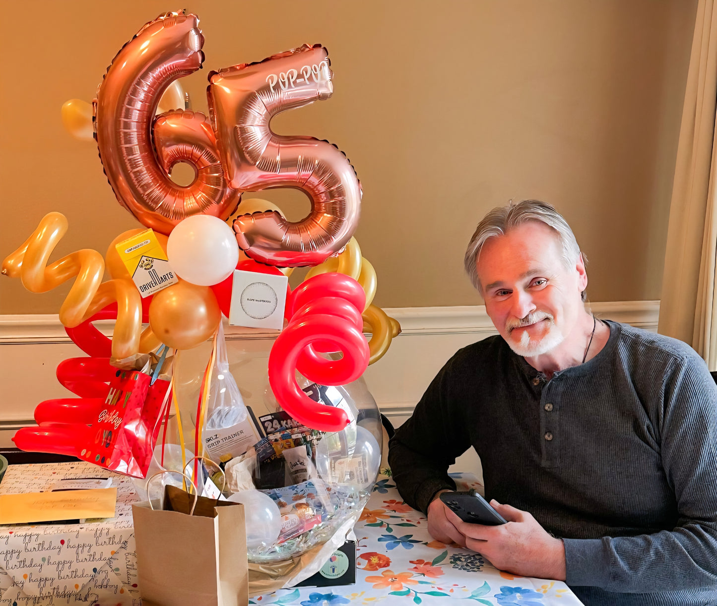 Birthday Basic Style Stuffed Balloon